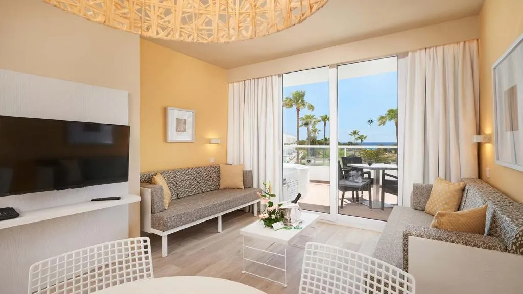 APARTMENT CAPACITY 4 Room, Protur Vista Badía Aparthotel, Majorca
