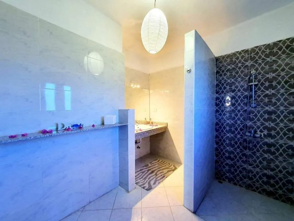 Room, Nile Compound Hotel, Luxor
