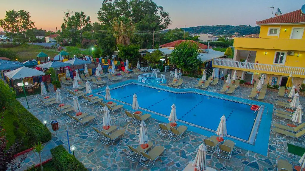 Pool, Macedonia, Zante