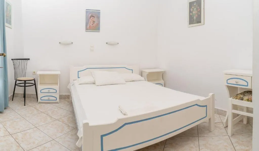 Room, Anna's Studios & Apartments, Zante