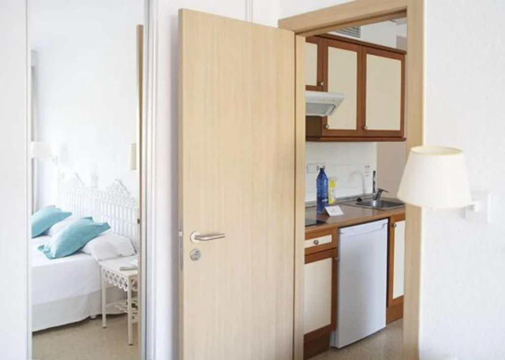 Room, Hotel Cala Santanyi, Majorca