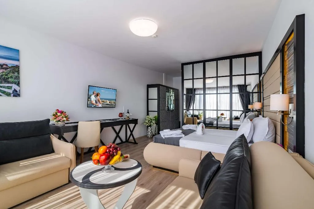 Room, Prestige Deluxe Hotel Aquapark Club, Varna