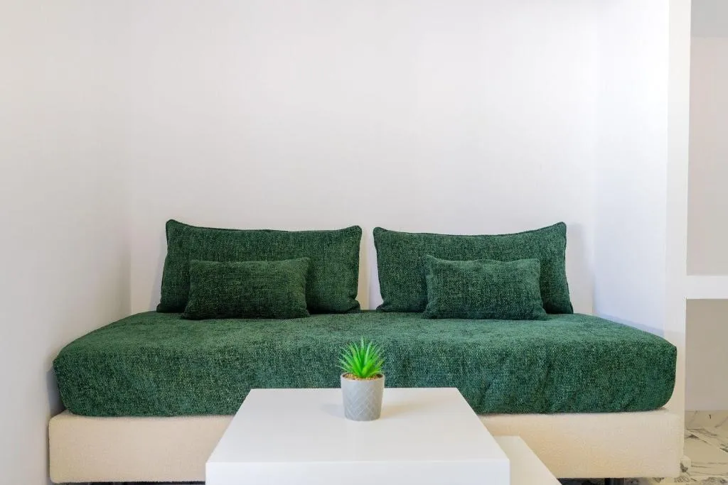 Room, Bamboo Suites, Rhodes