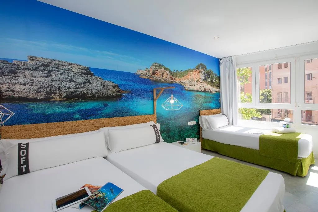 TRIPLE STANDARD Room, Casual del Mar Málaga, Costa Del Sol