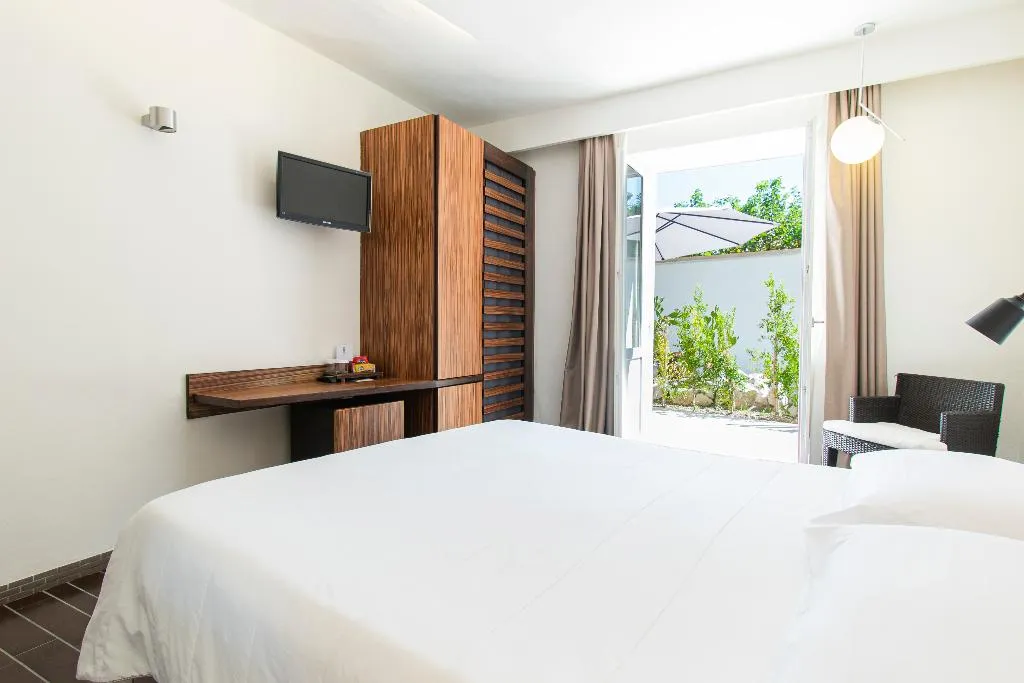 DOUBLE SUPERIOR Room, Marina 10 Boutique & Design Hotel, Naples