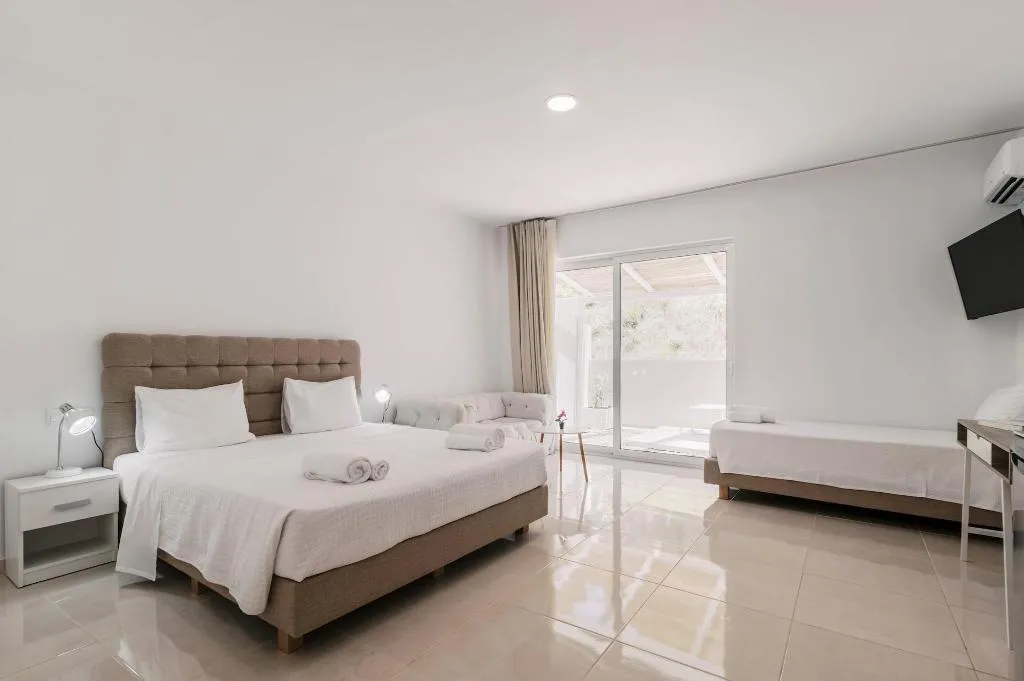 Room, Bamboo Suites, Rhodes