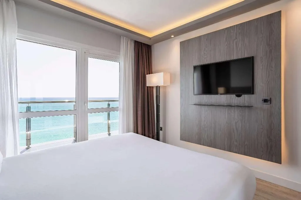 DOUBLE SINGLE USE PREMIUM SEA VIEW Room, Melia Alicante, Costa Blanca