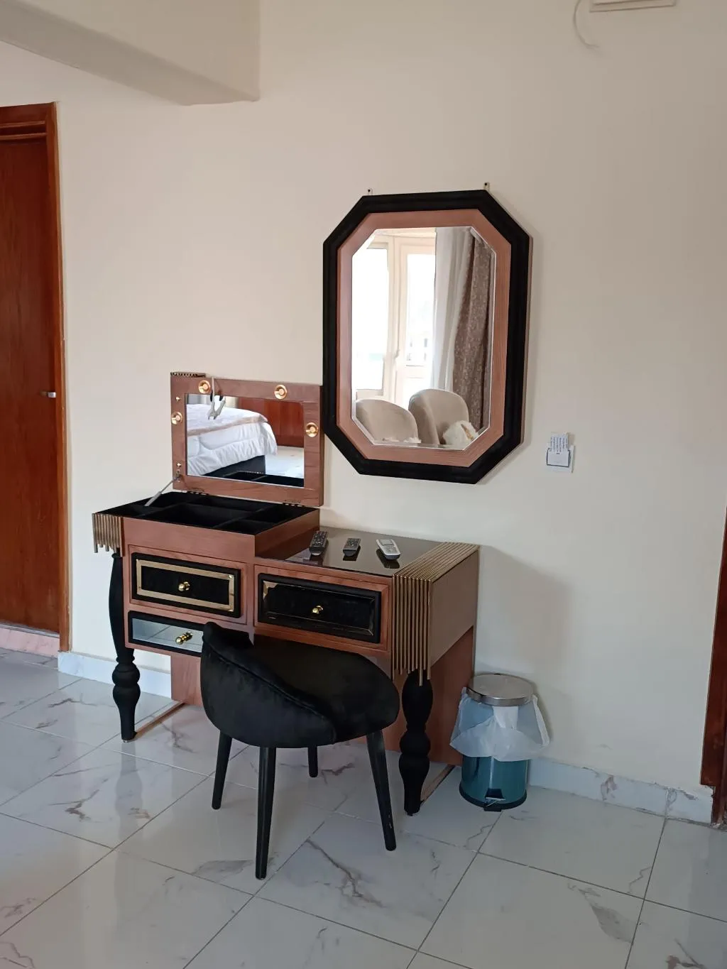 JUNIOR SUITE CAPACITY 1 Room, Indiana Hotel Cairo, Cairo