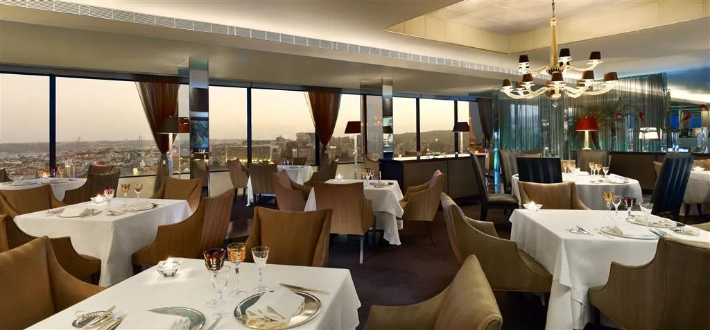 Restaurant, Sheraton Lisboa Hotel & Spa, Lisbon
