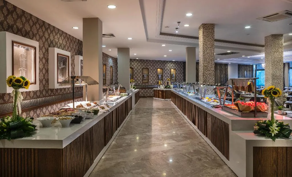 Restaurant, Pavlo Napa Beach Hotel, Cyprus