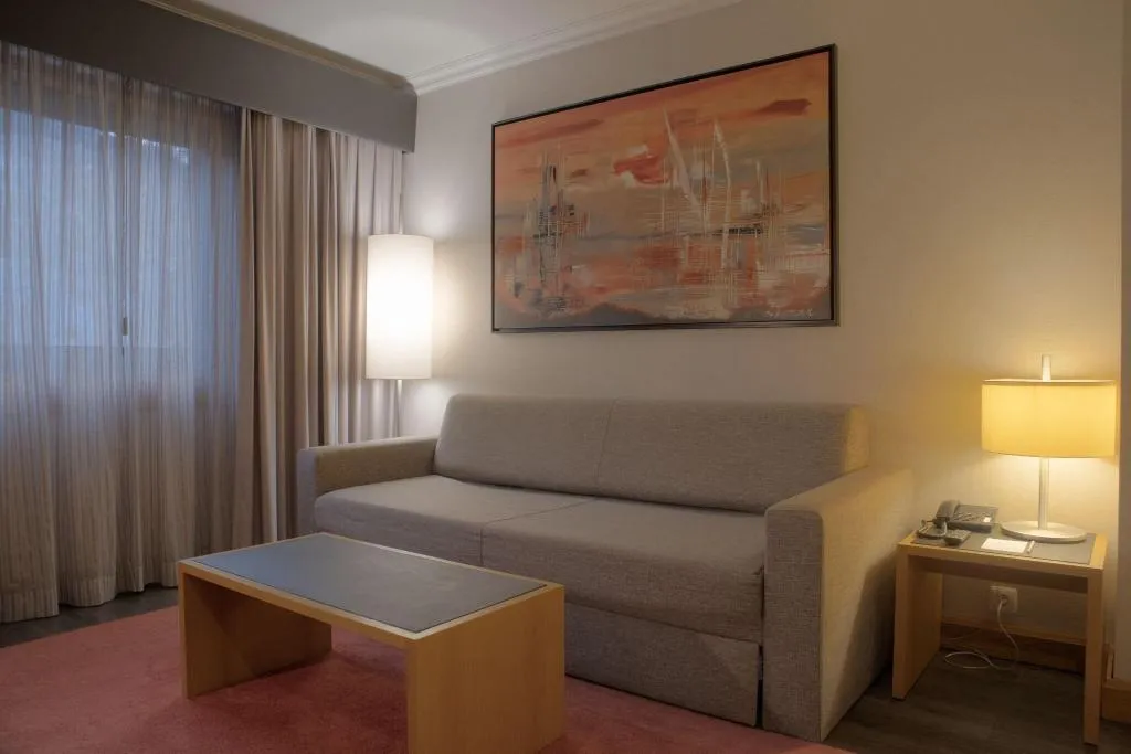 SUITE WITH DOUBLE BED Room, SANA Reno, Lisbon