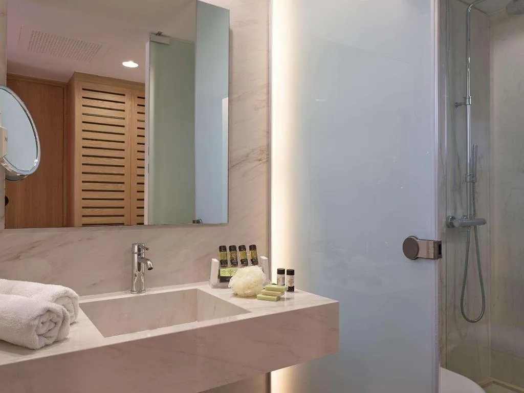 Room, Pilot Beach Resort, Crete