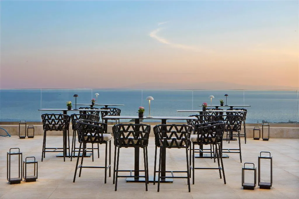 Bar, Ajul Luxury Hotel & Spa Resort Registry Collection, Halkidiki