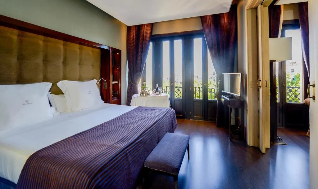 SUITE STANDARD Room, Casa Fuster, Barcelona