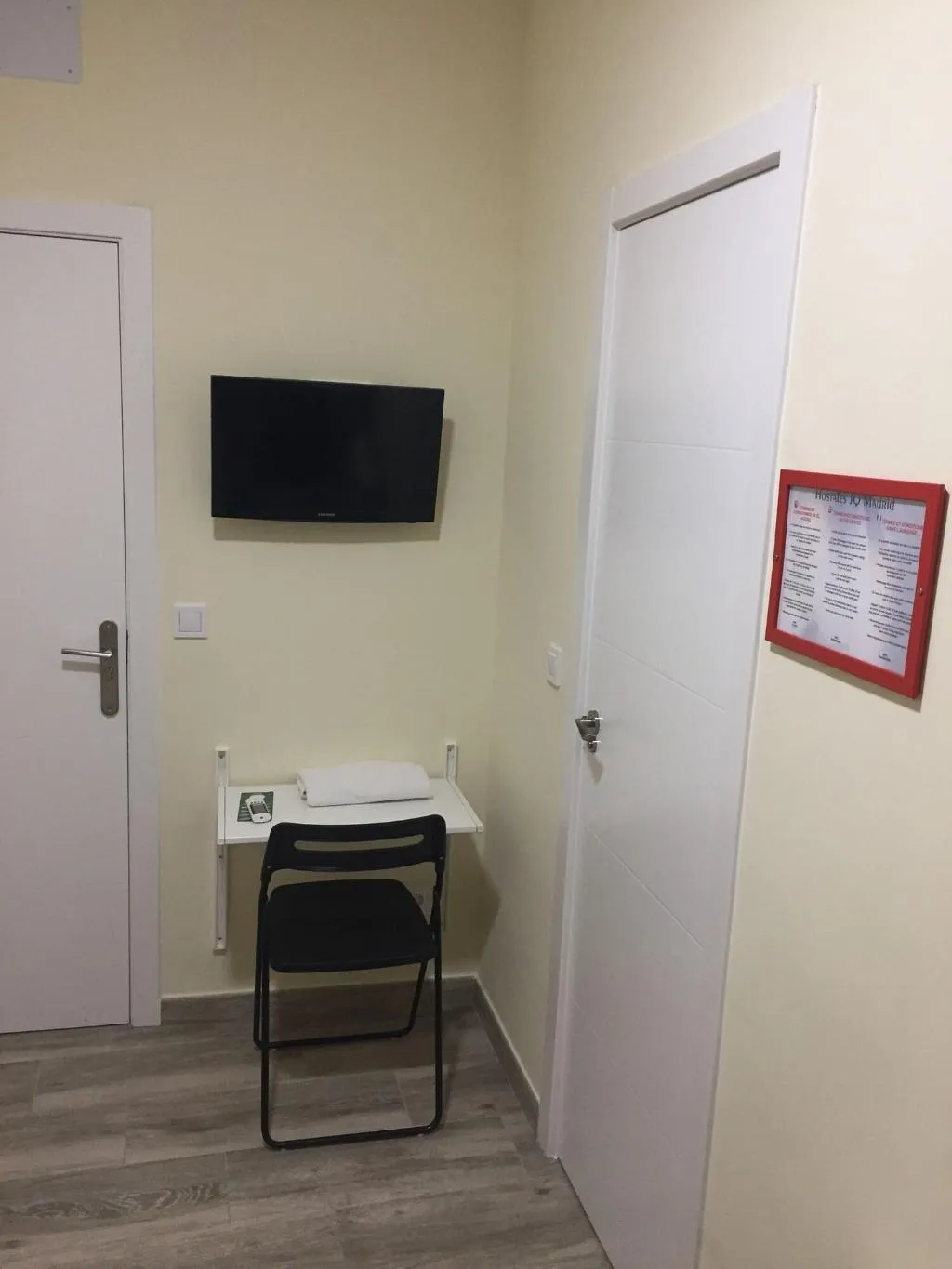 Room, Jqc Rooms, Madrid