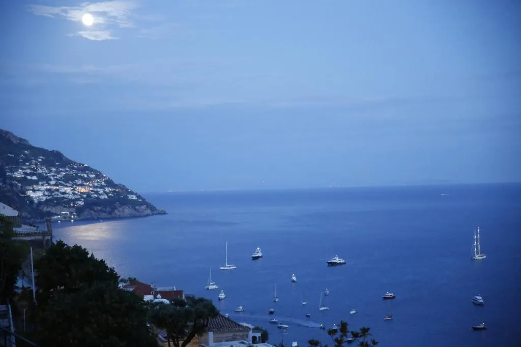 General view, Residence Villa Yiara, Naples
