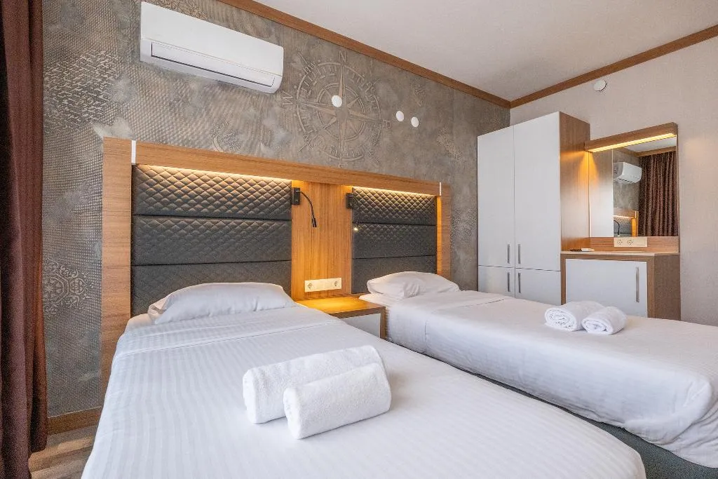 TWIN TWO BEDS Room, Sunday beach hotel, Izmir