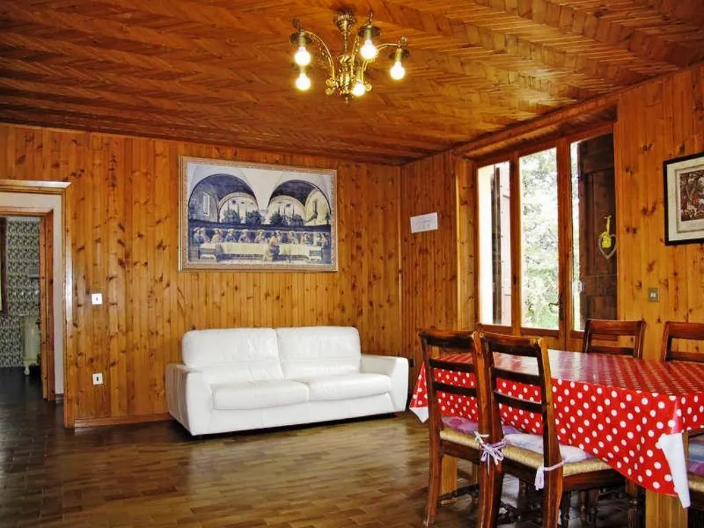 APARTMENT CAPACITY 7 Room, Podere Caldaruccio La Pineta, Perugia