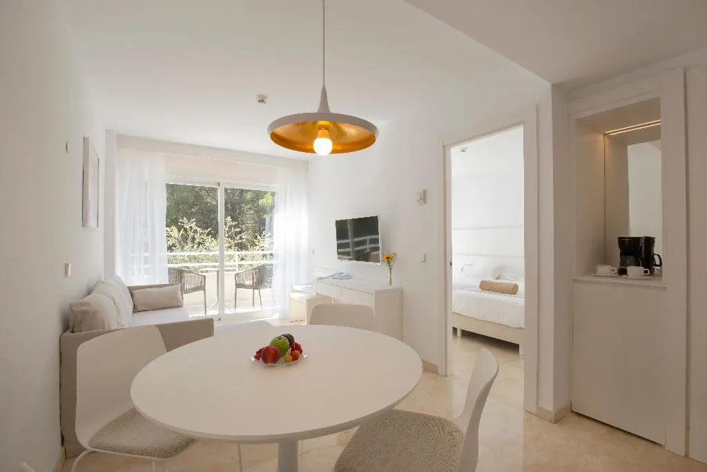 APARTMENT STANDARD Room, Canyamel Sunrise Apartments, Majorca