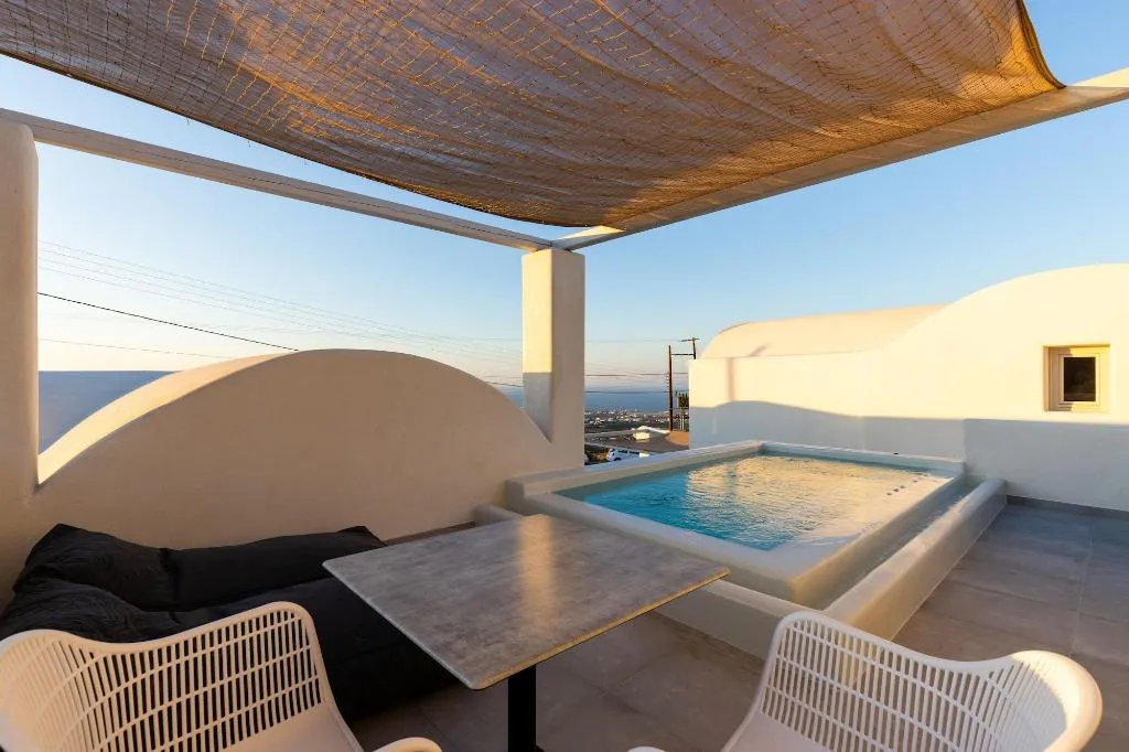 Room, Serapias Suites, Santorini