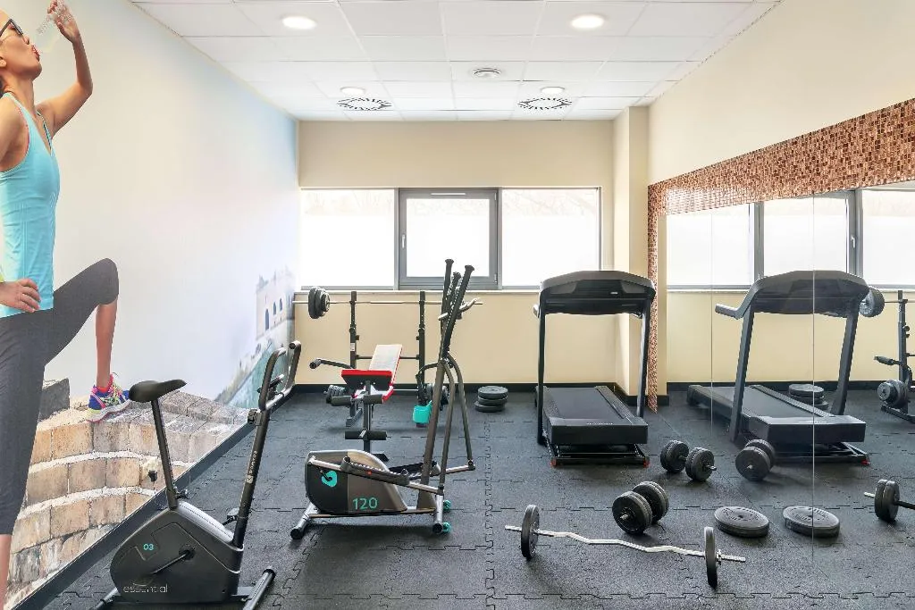 Sports and Entertainment, Metropolo By Golden Tulip, Krakow