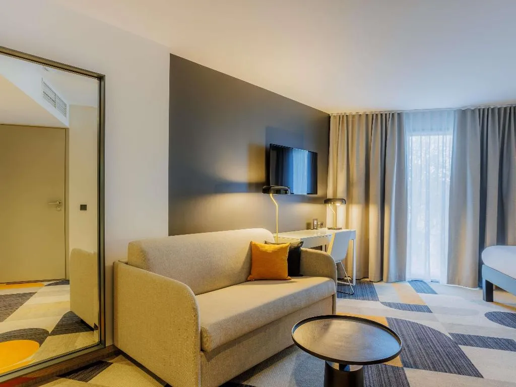 DOUBLE WITH DOUBLE BED Room, Ibis Styles Tallinn, Tallinn