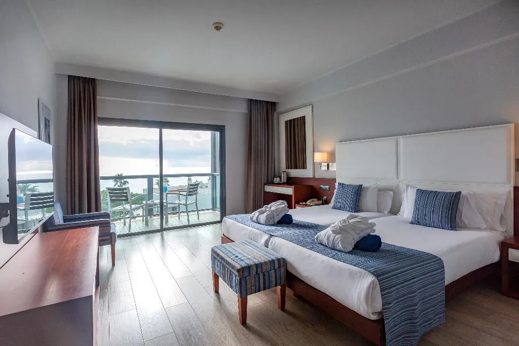 JUNIOR SUITE SEA VIEW Room, Marins Playa Suites, Majorca