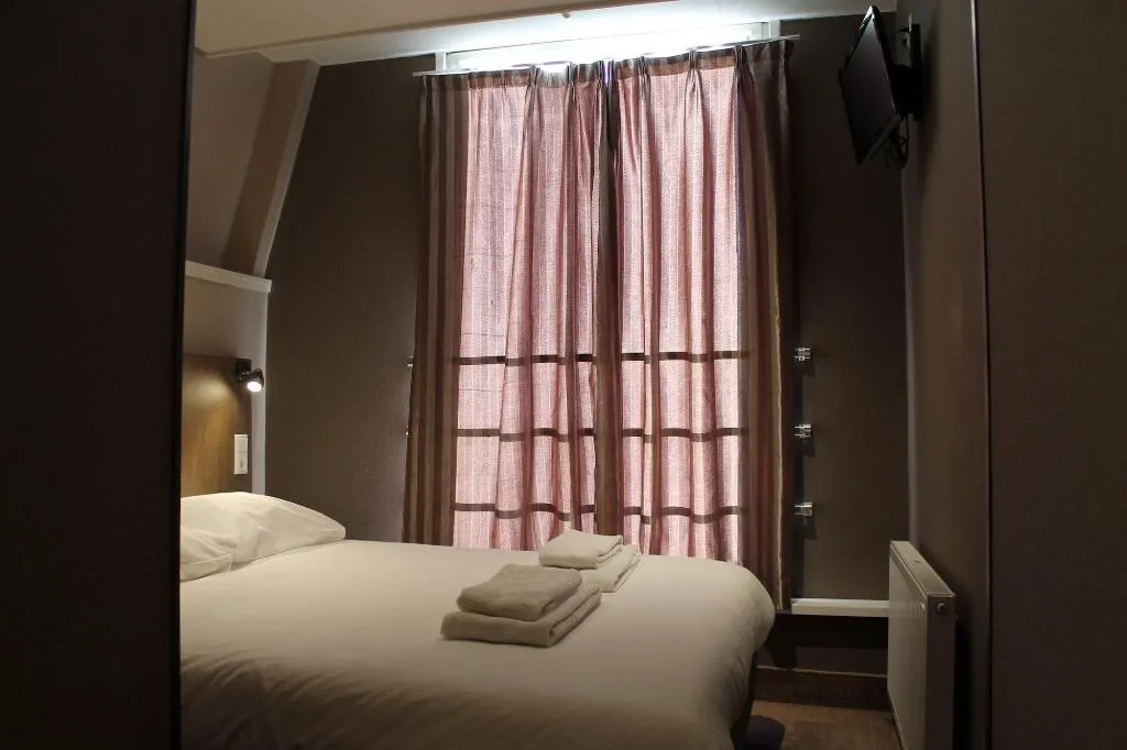 Room, Hotel Blossoms, Amsterdam