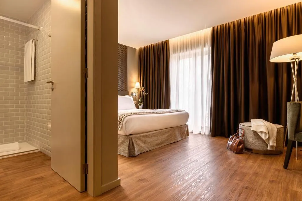 Room, Dorma Almada Porto, Porto