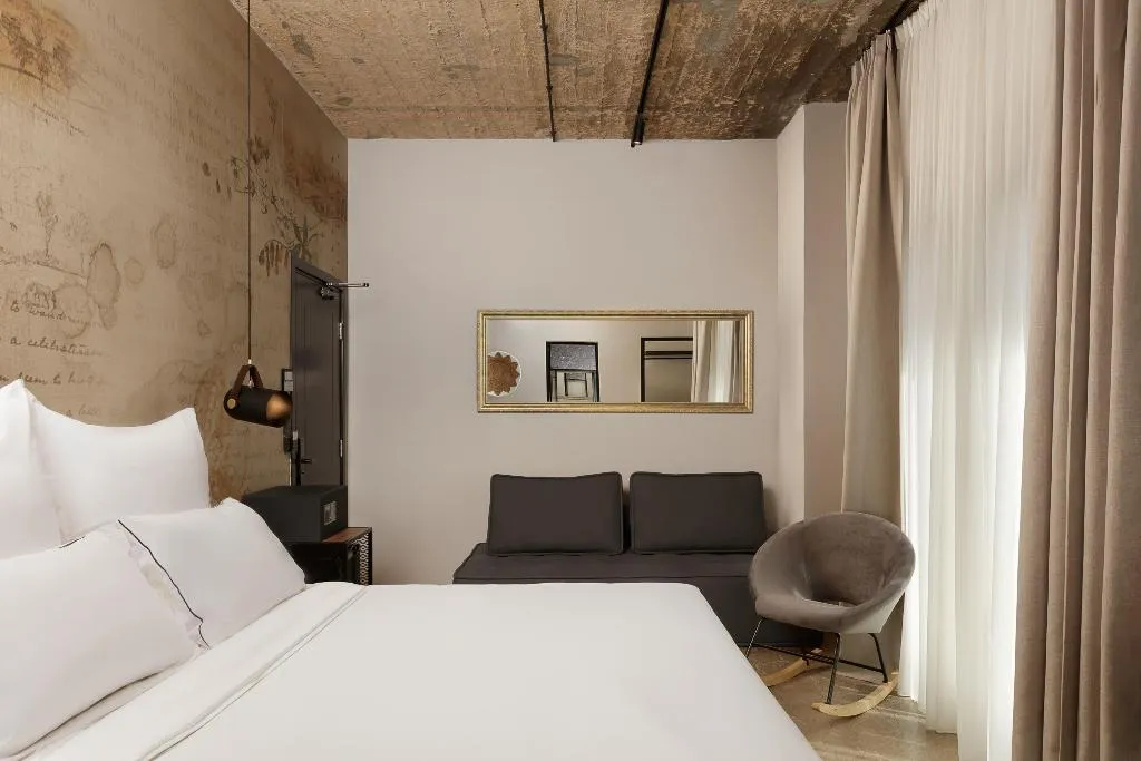 DOUBLE DELUXE Room, Anise Aluma Athens, Tapestry Collection by Hilton, Athens