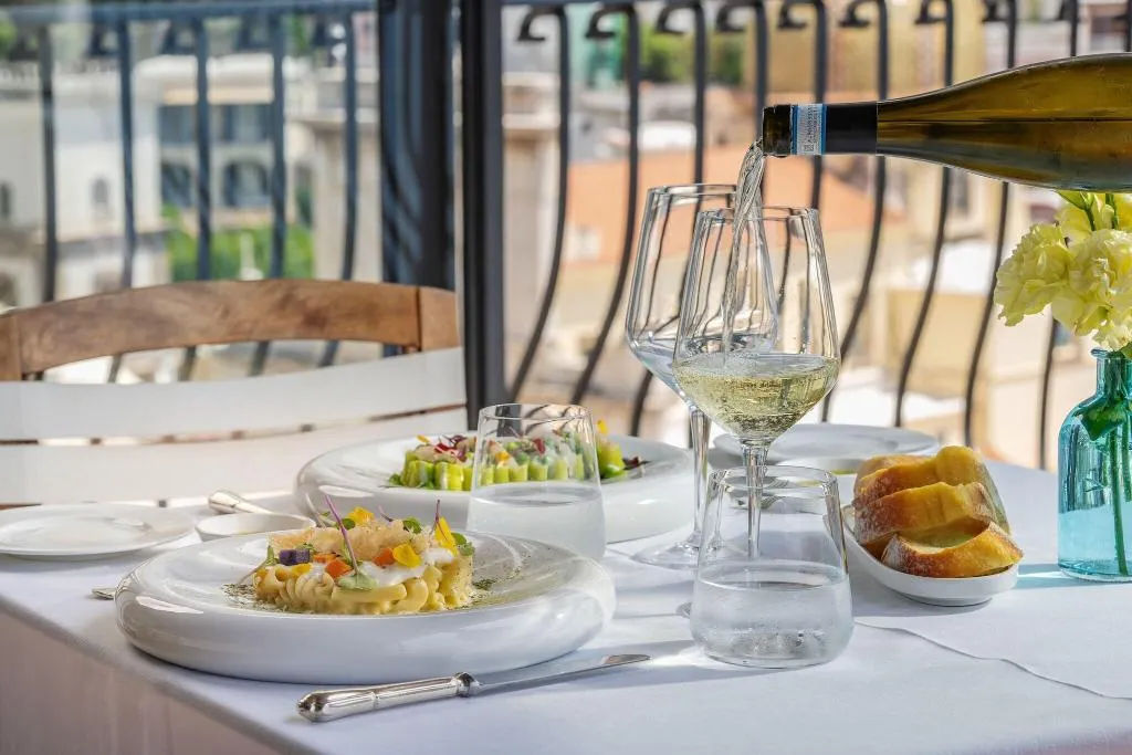 Restaurant, Miramare, Naples