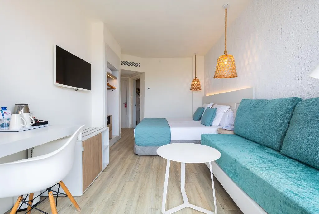 DOUBLE SUPERIOR SEA VIEW Room, Leonardo Royal & Suites hotel Ibiza Santa Eulalia, Ibiza