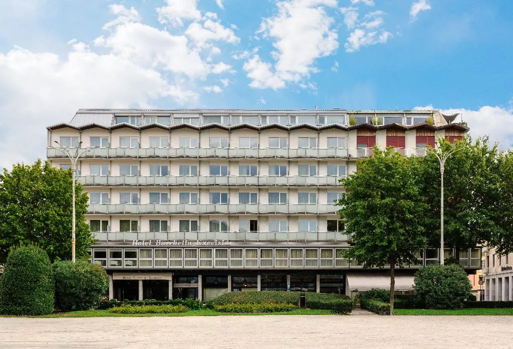 General view, Barchetta Excelsior, Milan