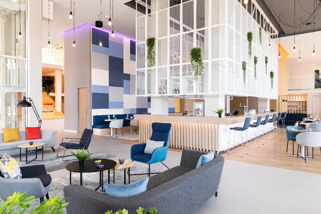 Bar, Holiday Inn Express Amsterdam - North Riverside, Amsterdam