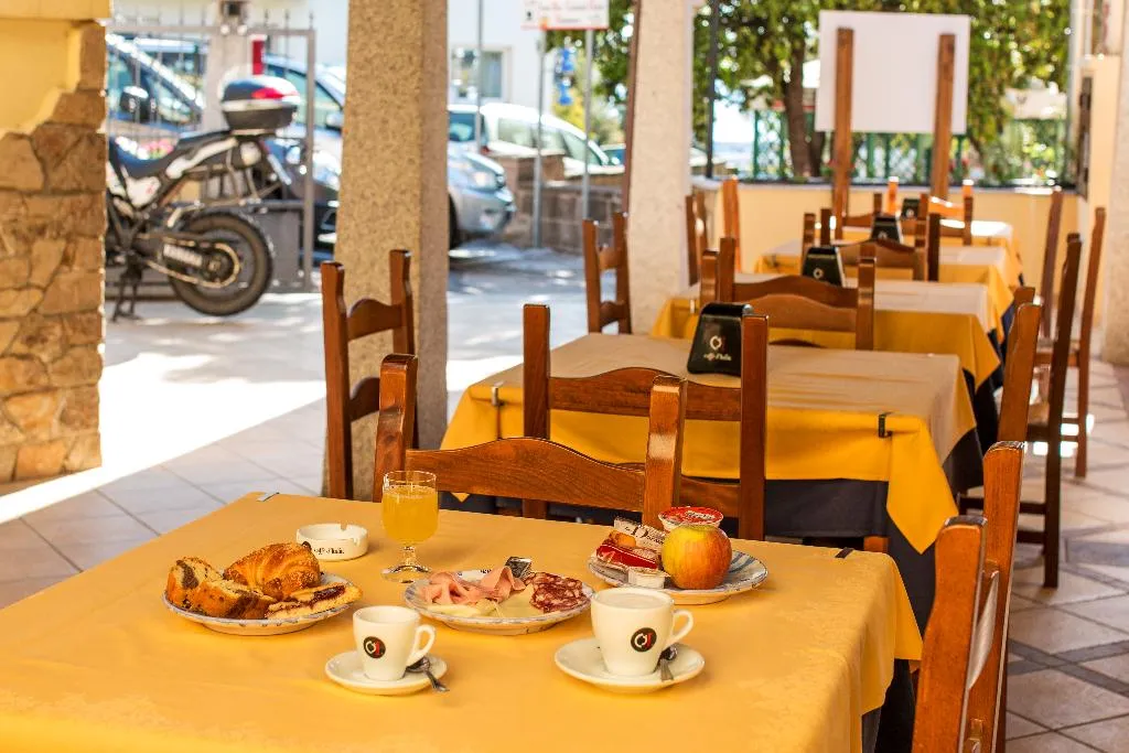 Terrace, Hotel San Francisco, Olbia