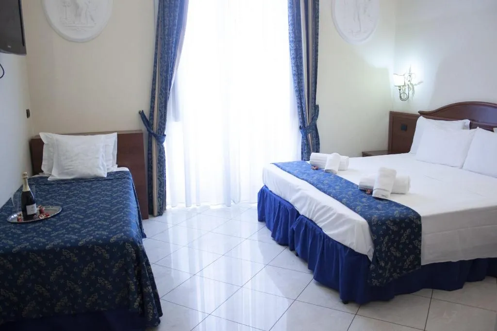 Room, Caroline Suite, Rome