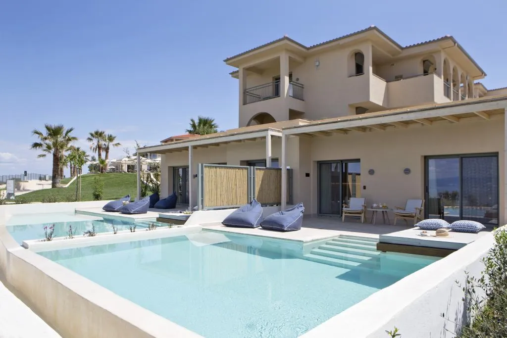 SUITE ONE BEDROOM Room, MERAVIA Leonardo Limited Edition, Halkidiki