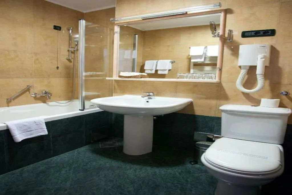 DOUBLE STANDARD Room, Hotel Globo, Split
