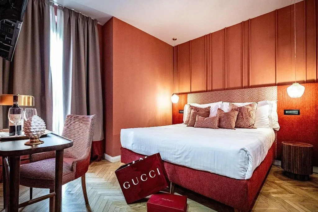 DOUBLE CLASSIC WITH VIEWS Room, Duomo Firenze, Florence