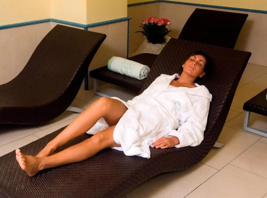 Sports and Entertainment, Hotel San Giovanni Terme, Naples