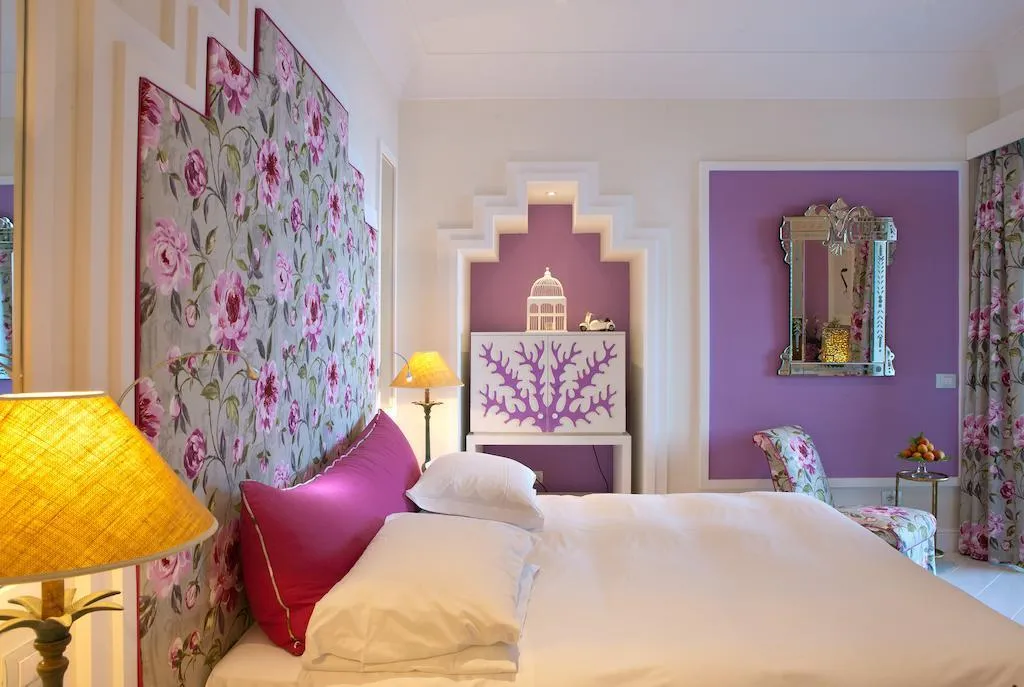 Room, Bellevue Syrene, Naples