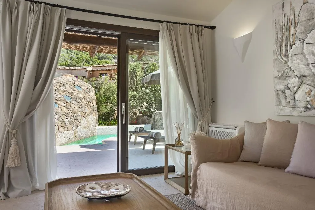 SUITE PRESTIGE Room, Relais Villa Carola, Olbia