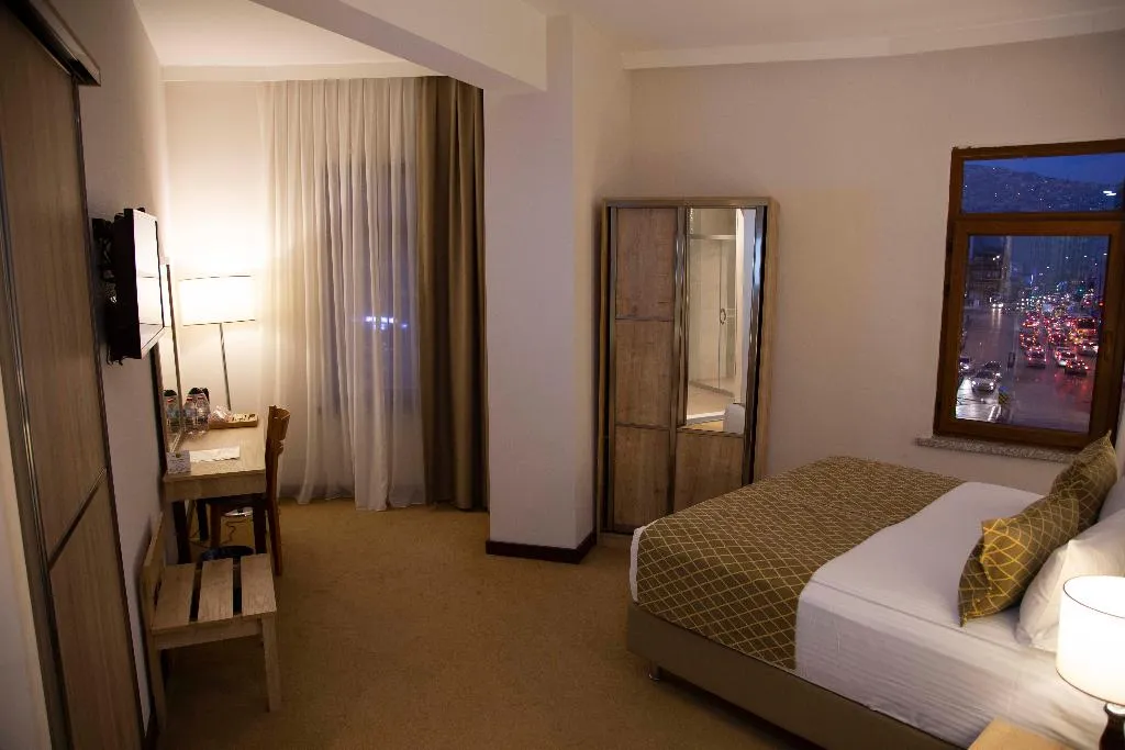 SINGLE CITY VIEW Room, Atlas Hotel Izmir, Izmir