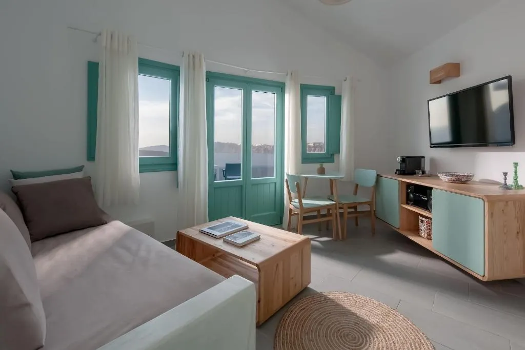 Room, Avatar Suites, Santorini