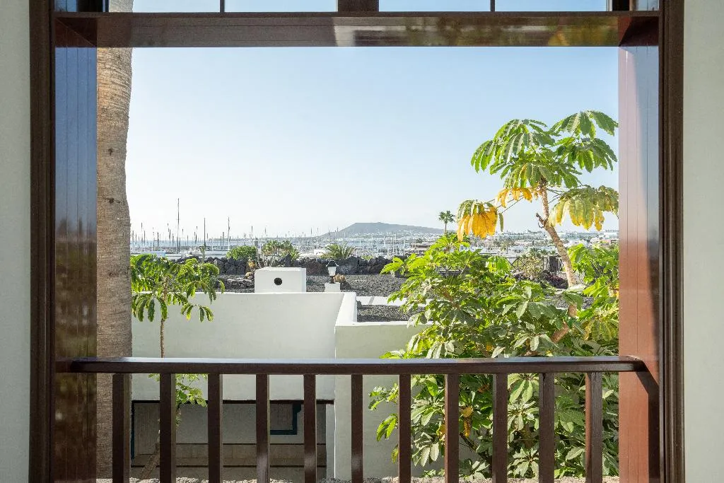 Double or Twin SEA VIEW Room, Hotel LIVVO Volcan Lanzarote, Lanzarote