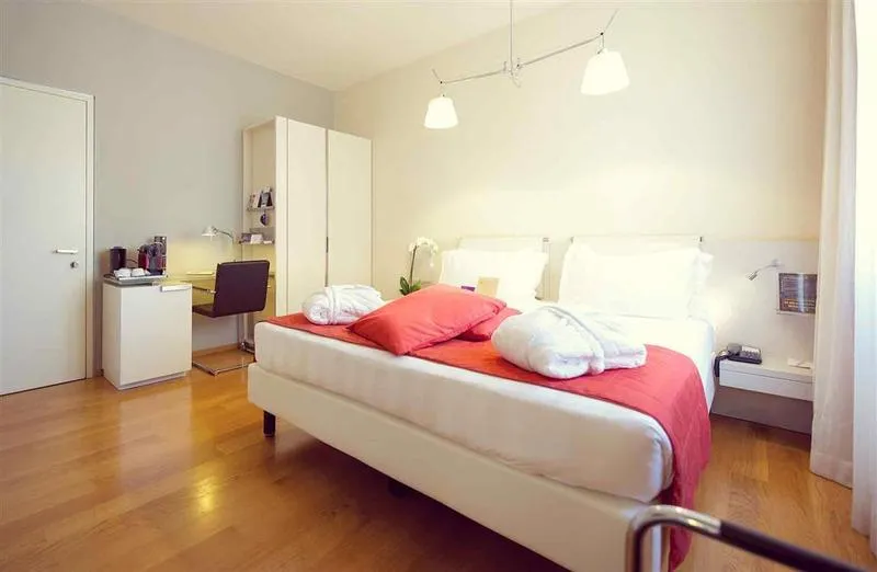 Room, Mercure Milano Solari, Milan