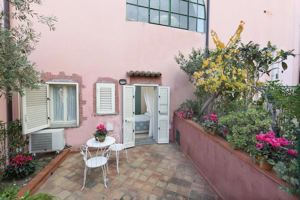 General view, Hotel Villino Gallodoro, Taormina