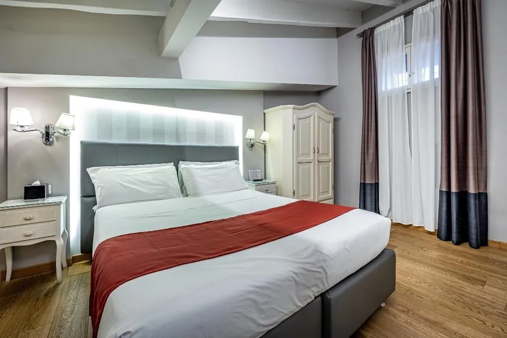 Room, Antico Centro Suites, Florence