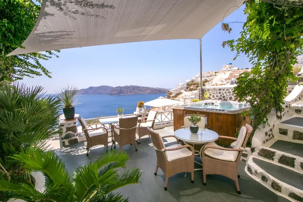 General view, Alexander's Suites, Santorini