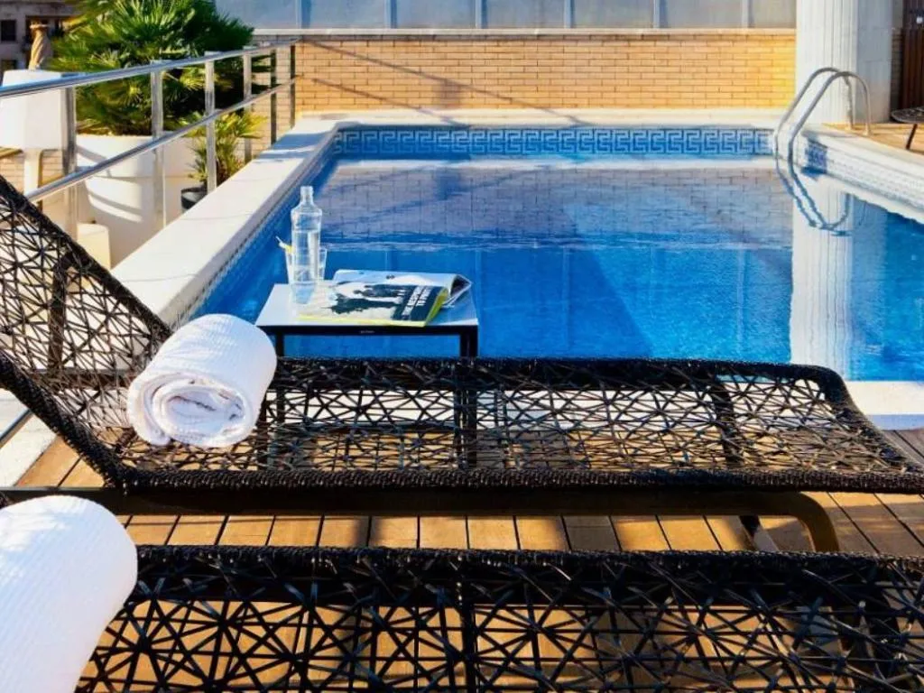 Pool, Claris and Spa, Barcelona